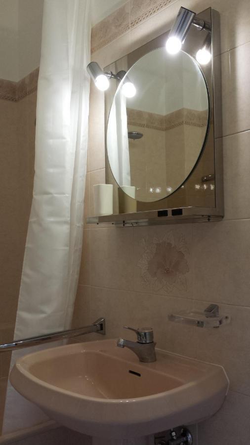 Ferienwohnung Residenza Il Gabbiano 1 Cannobio Exterior foto